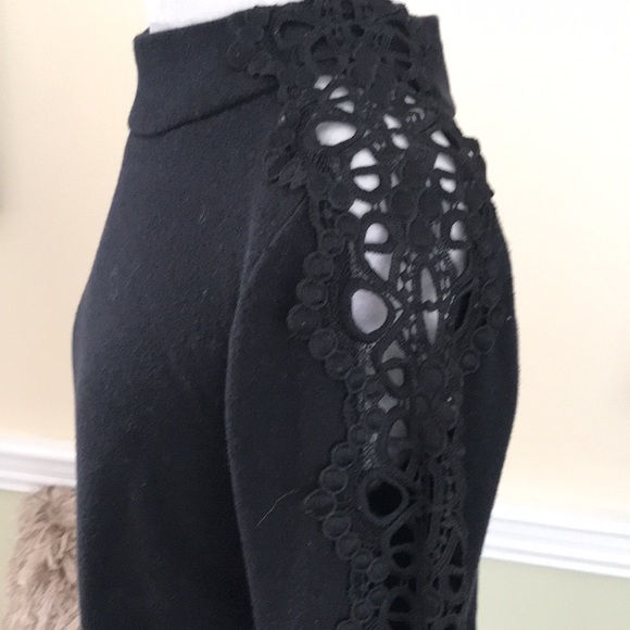 Stylus Black Lace Sleeve Appliqué Sweater - Picture 3 of 9